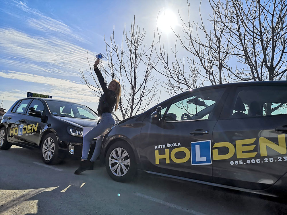 Uspešno završena obuka u Auto školi Holden Novi Banovci